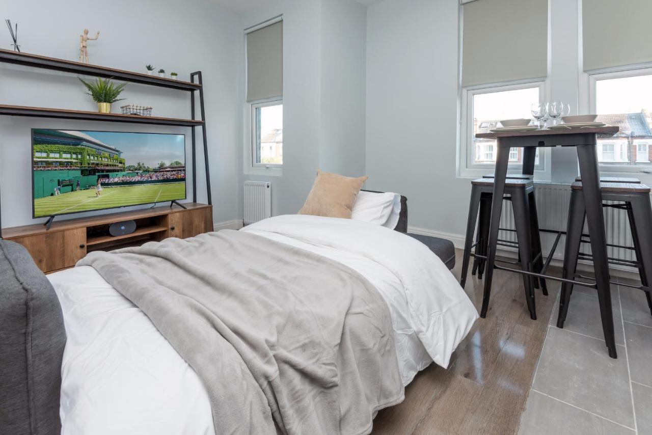 Taylor'S Apartment Wimbledon London Luaran gambar